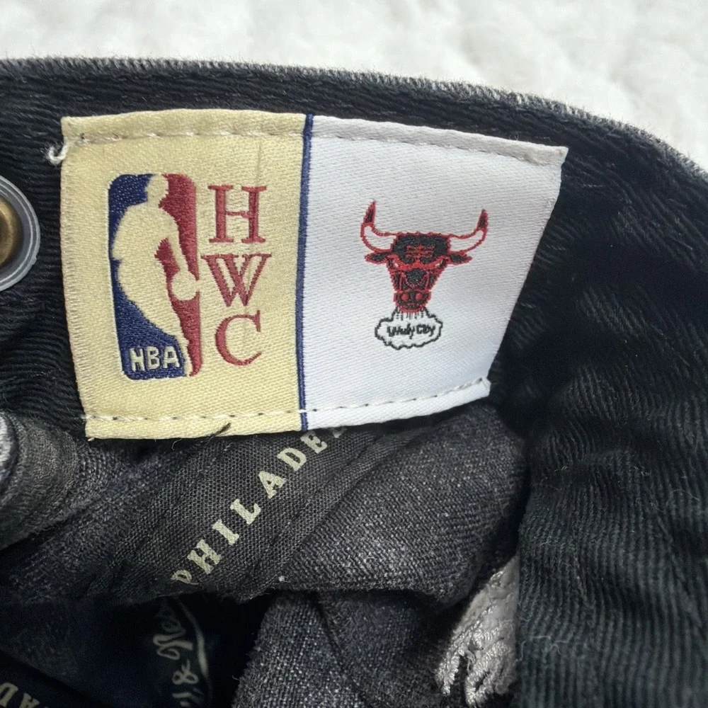 Mitchell & Ness HWC CHICAGO BULLS 1991-92 World Champions Buckle Strap Cap Denim